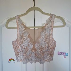 Victoria’s Secret Floral Lace Bustier 🧸
